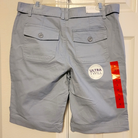 NEW Gloria Vanderbilt Grey Bermuda Shorts with Belt - Size 8 - LOWEST PRICE - Picture 2 of 5